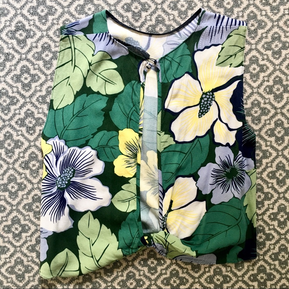 Zara cropped open back floral tank